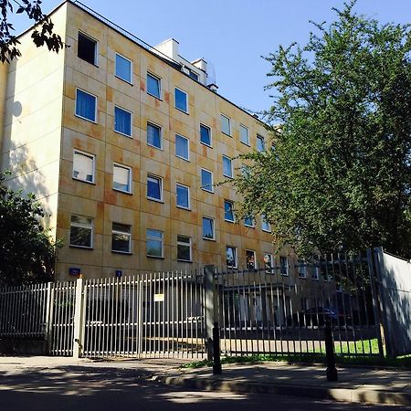 Lovely Garden Flat Near Royal Park Varsavia Esterno foto