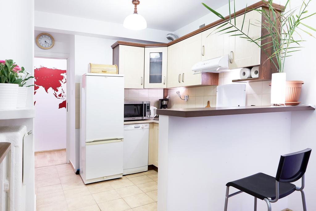 Lovely Garden Flat Near Royal Park Varsavia Camera foto